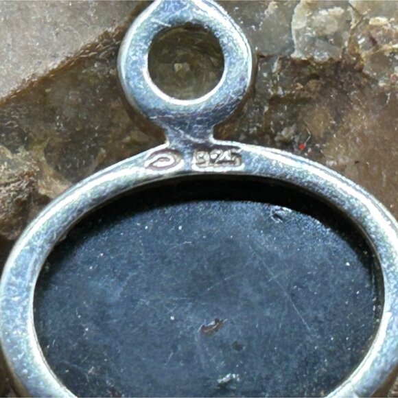 Vintage 925 Sterling Silver Peridot and  Amber Pendant 1.25" - Picture 4 of 5